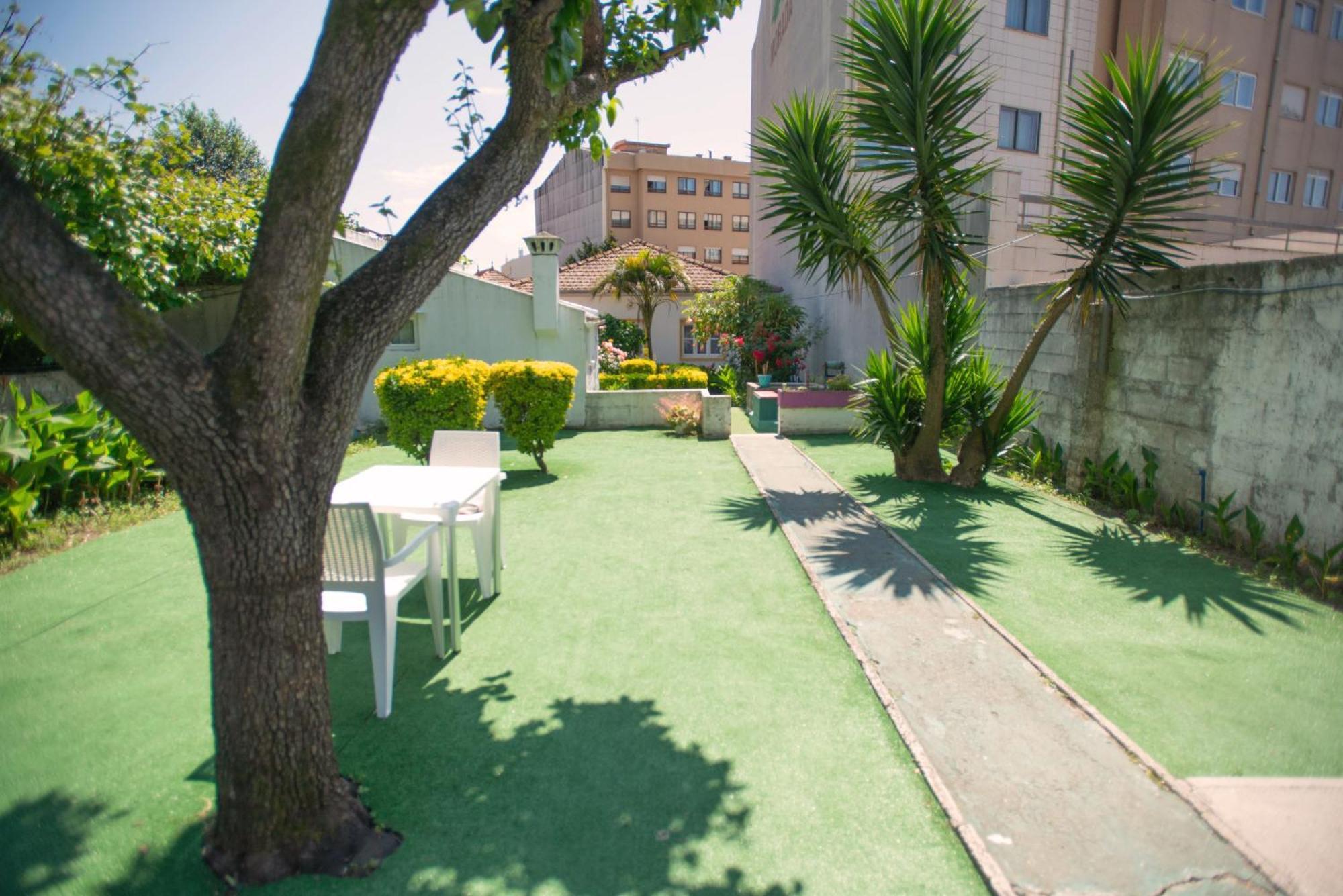 Hostel Das Flores Senhora da Hora Экстерьер фото